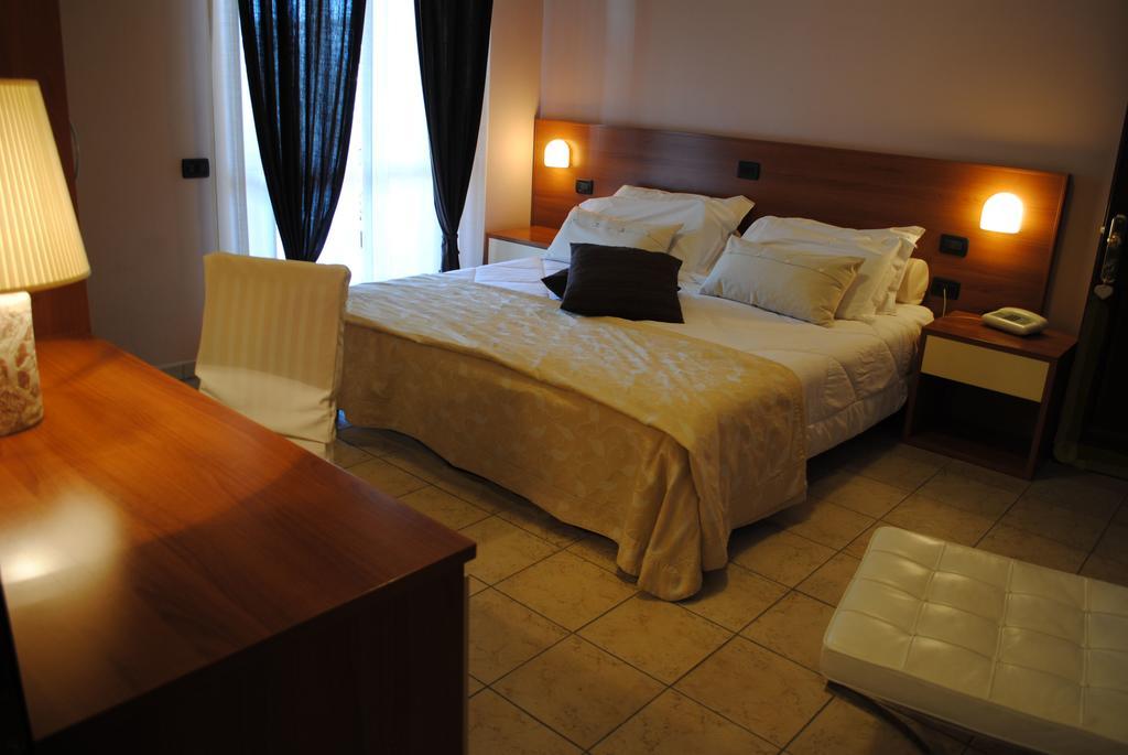 Hotel Tuscania Panoramico Номер фото
