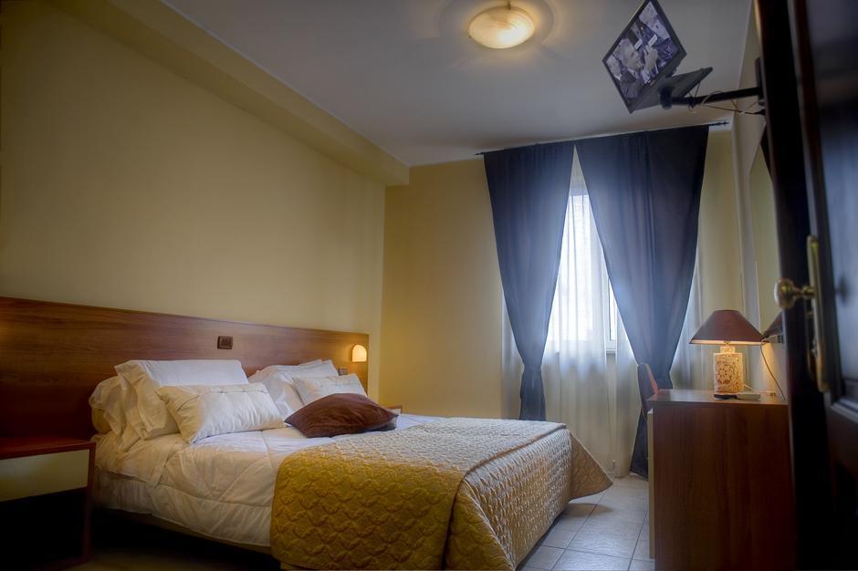 Hotel Tuscania Panoramico Номер фото