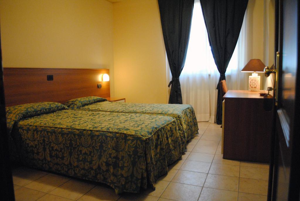 Hotel Tuscania Panoramico Номер фото